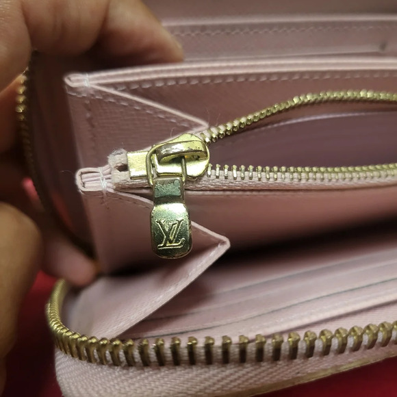 Louis Vuitton Damier Azur Zippy Long Wallet Pink..Authentic!! - Picture 12 of 16